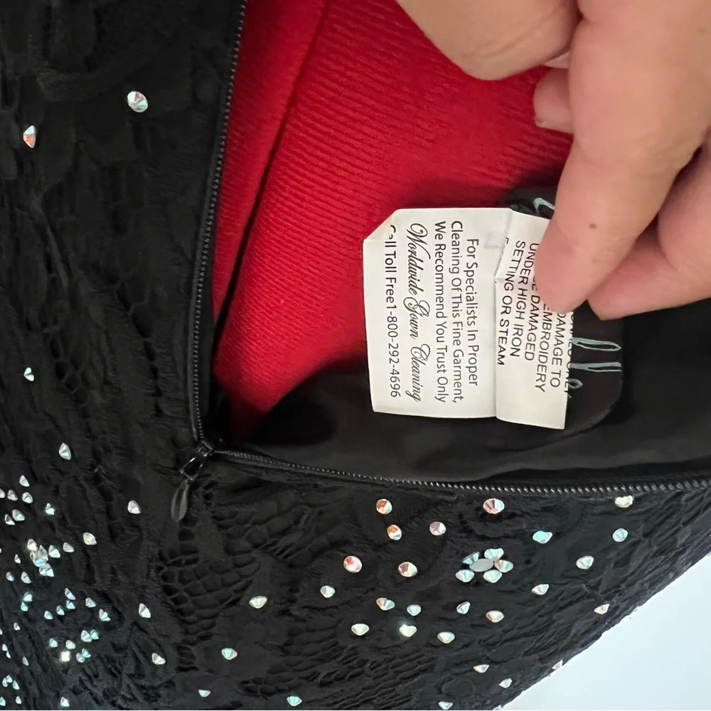 Camille La Vie Black Mermaid Jeweled/Sequin Floral Lace Formal Gown US 8 😍 - Picture 15 of 16